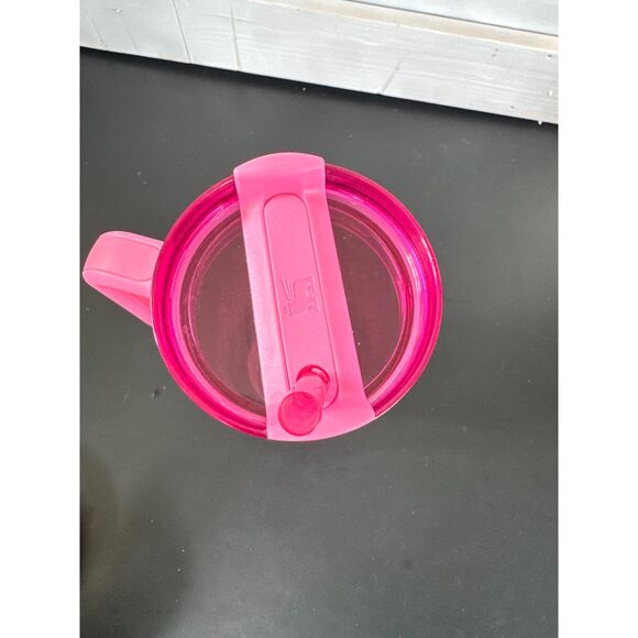 Stanley x Wicked Quencher H2.0 40 0z Tumbler | Glinda Sparkle Pink - Picture 5 of 7